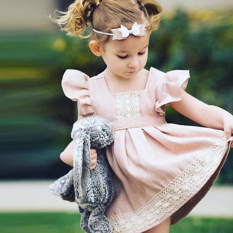 Bear Leader Girls Dresses 2018 New Brand Princess Girl Clothing Stitching Lace Fly Sleeve Light Pink Girls Dress For 2-6 Year